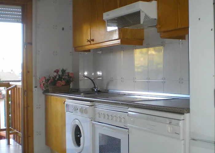 Apartamento Turisticos Sol Y Nieve Jaca