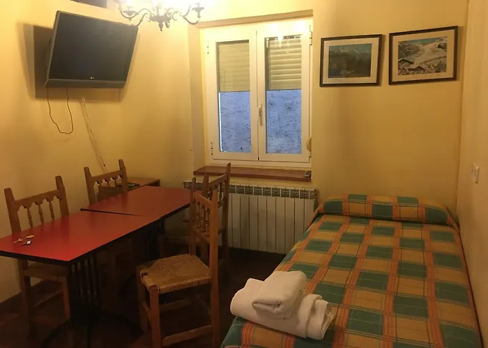 Turisticos Sol Y Nieve Jaca